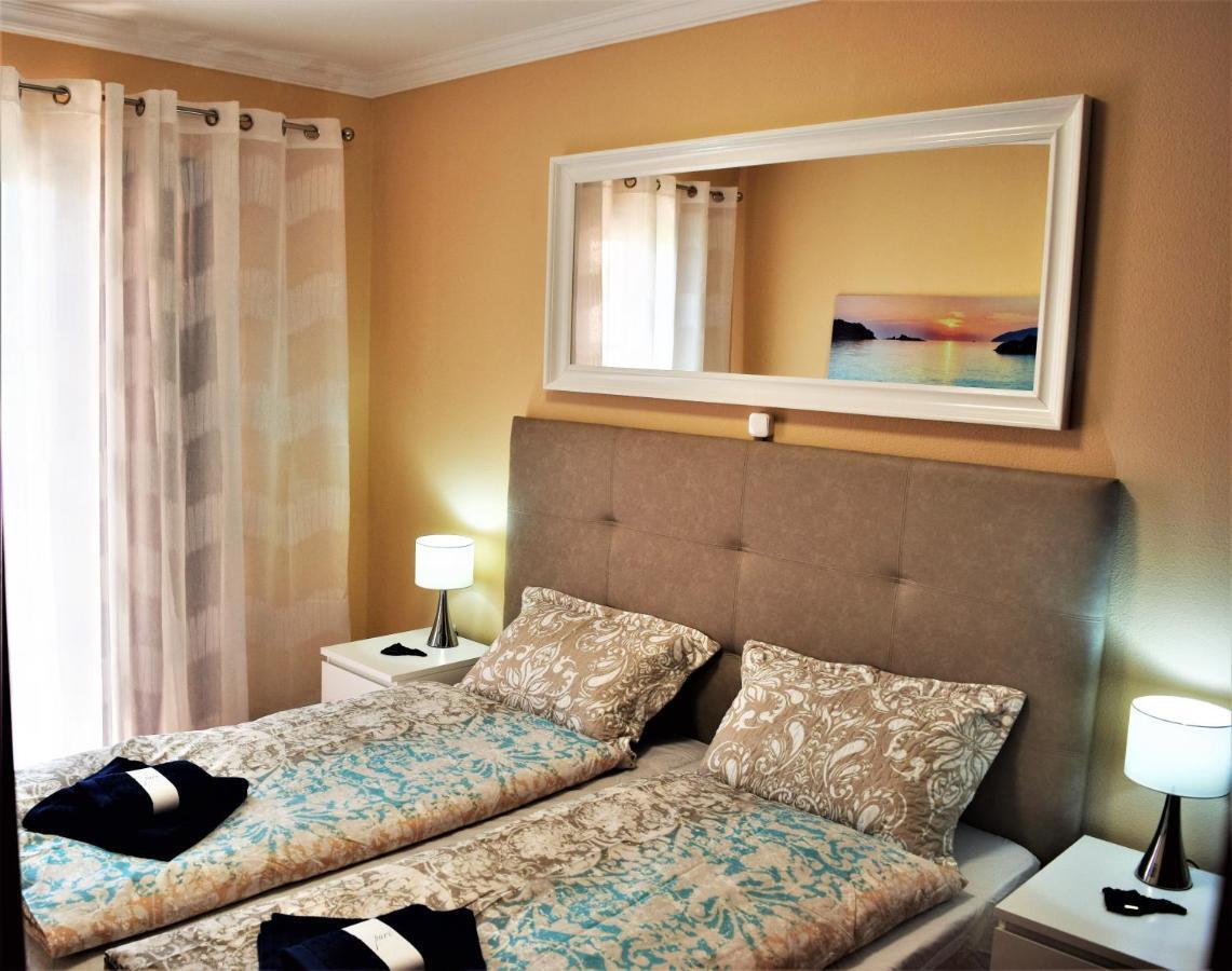 Victoria Family Apartman Tenerife Коста дел Силенцио Екстериор снимка